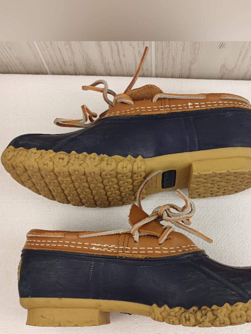 L.L. Bean tan leather &blue rubber low ankle gumshoe duck boot womens sz. 7M - Picture 6 of 15